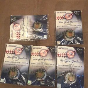 NIP 2006 NEW YORK YANKEES MINI BASEBALL COLLECTION